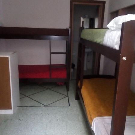Hostel Urbano Mar del Plata Ngoại thất bức ảnh